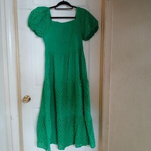 Pretty Garden size L nwt color Green  Dress